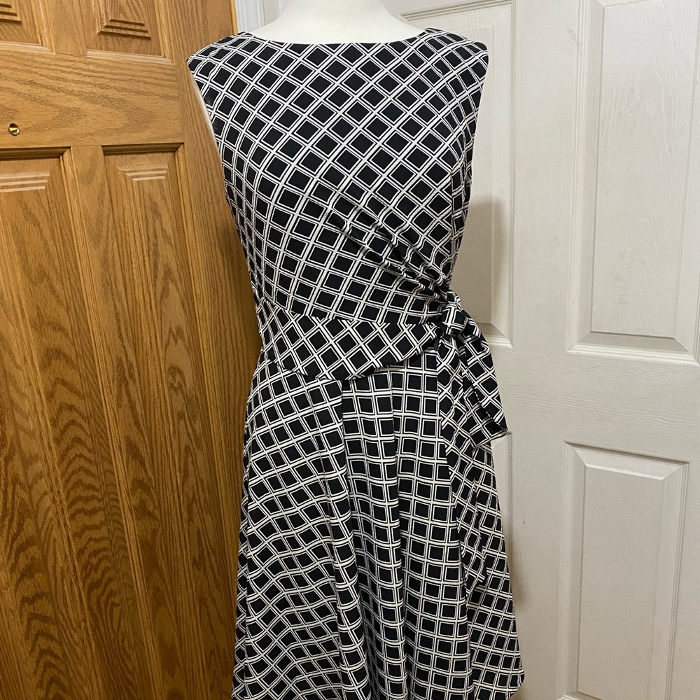 Chelsea Rose Summer Sleeveless dress